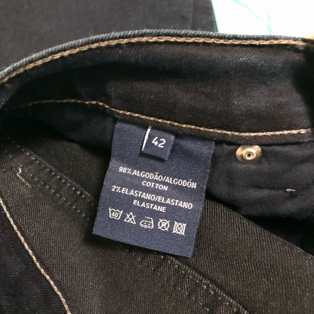 EUC: Emilio Iglesias Jeans - Picture 7 of 7